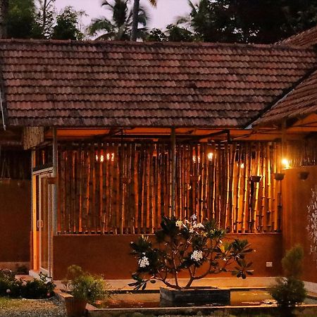 Pura Vida Varkala Exterior photo