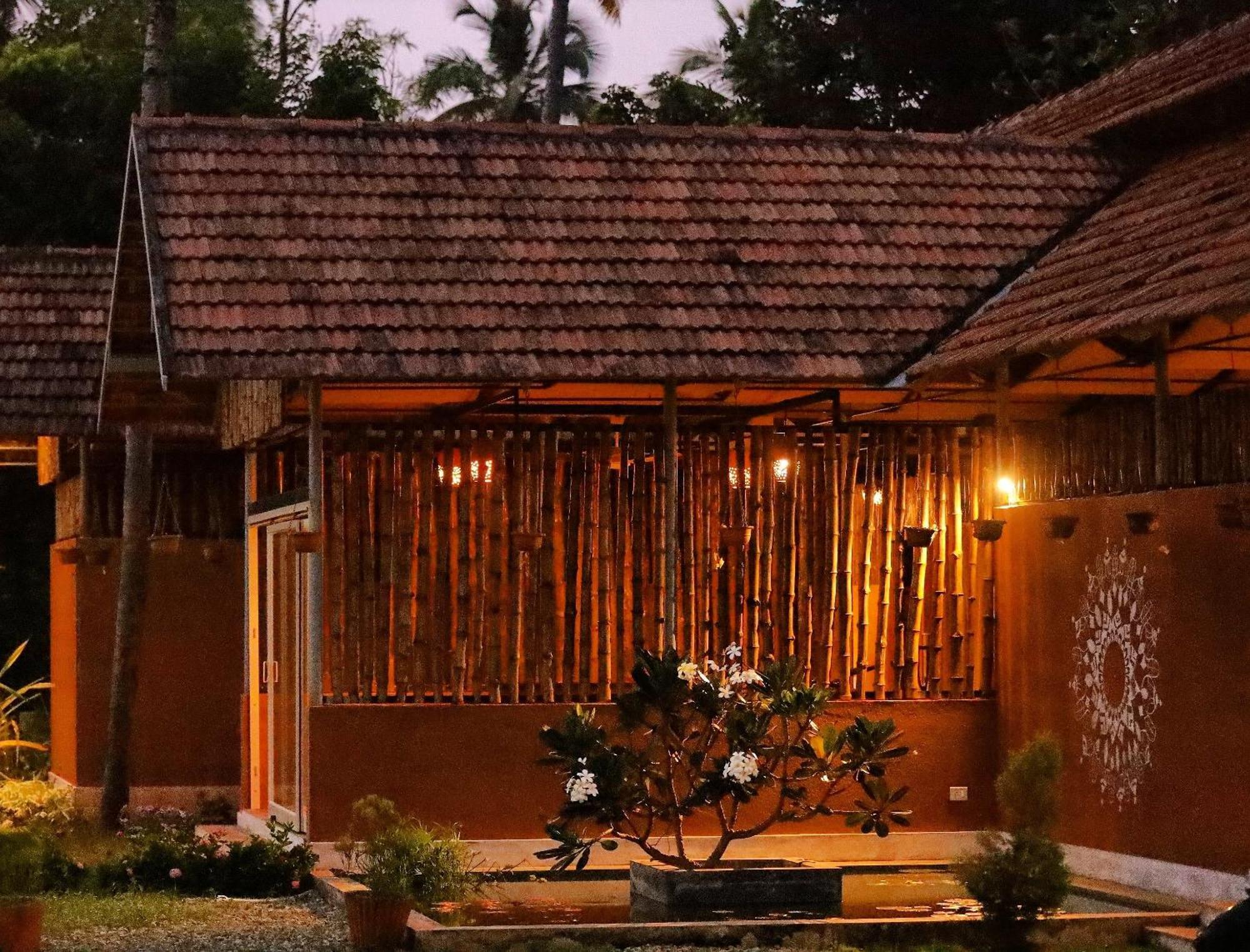 Pura Vida Varkala Exterior photo