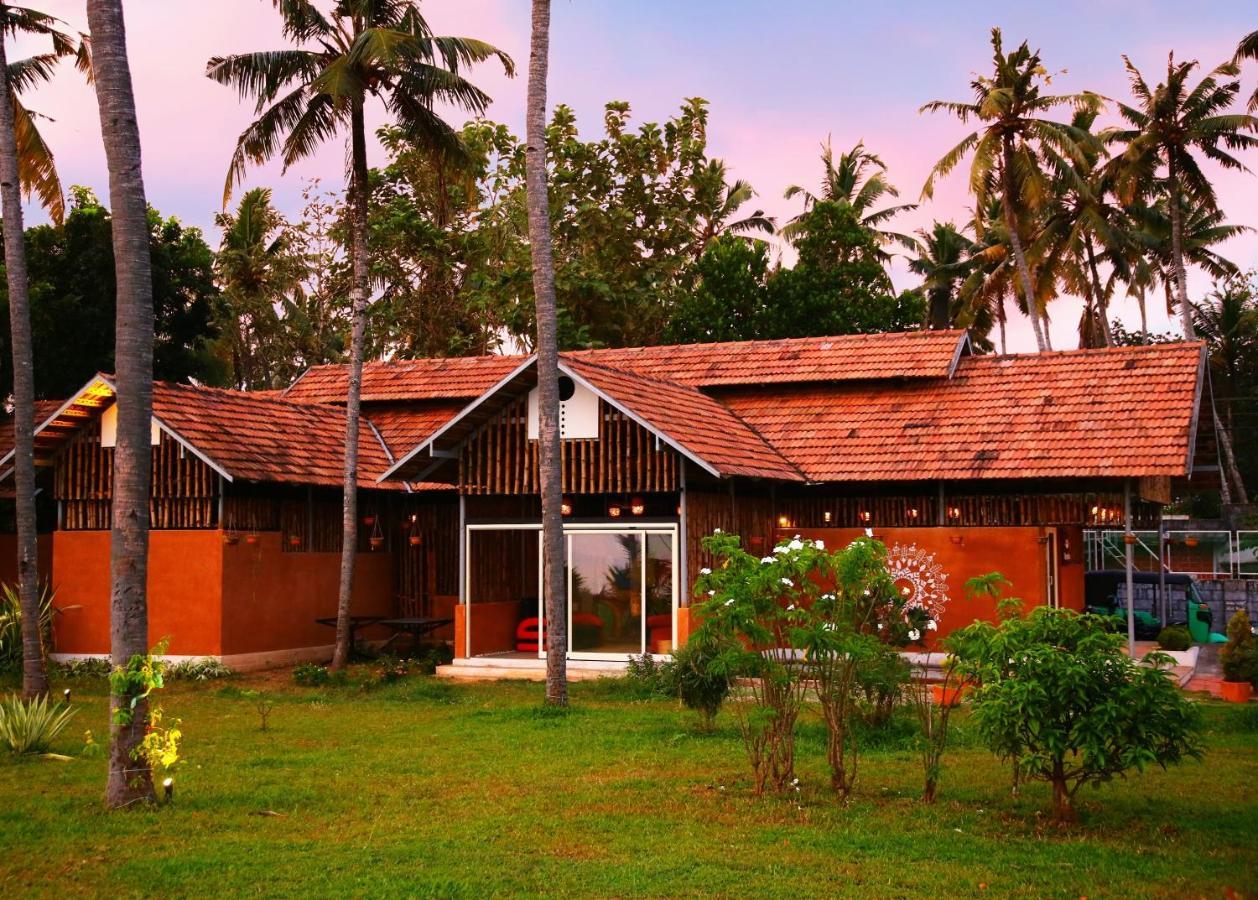 Pura Vida Varkala Exterior photo