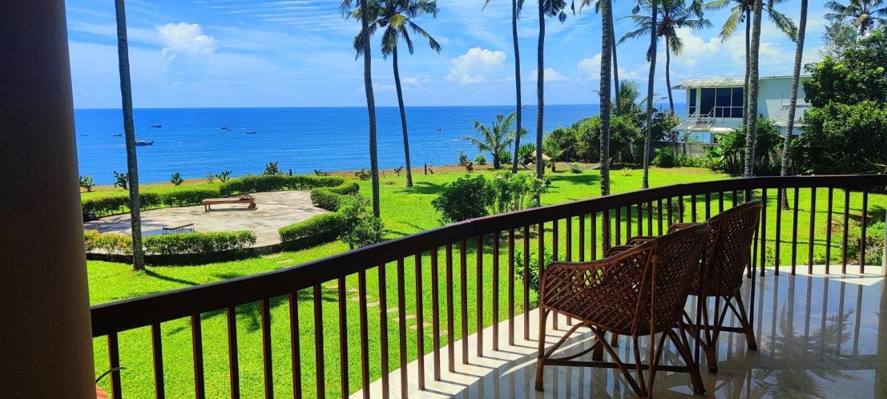 Pura Vida Varkala Exterior photo